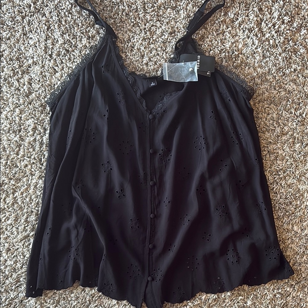 Torrid Black Sleeveless Buttoned Camisole